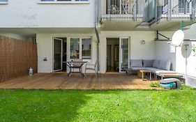 Apartment With Garden Close To Stadthalle, Westbahnhof